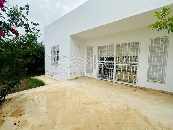 charmante villa s+3 à la marsa - 4