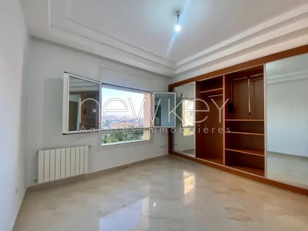 Appartement S+3 à louer au lac 2 - 4