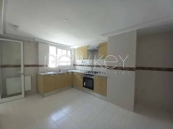 Appartement s+3 à Gammarth - 9