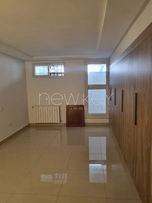 Duplex s+4 à La Marsa - 19