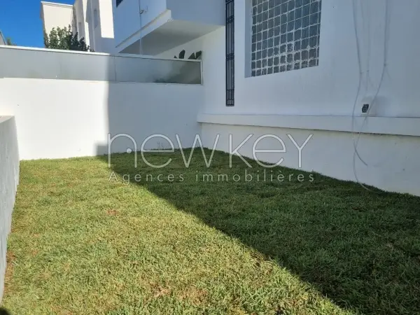 Duplex s+4 à La Marsa - 5