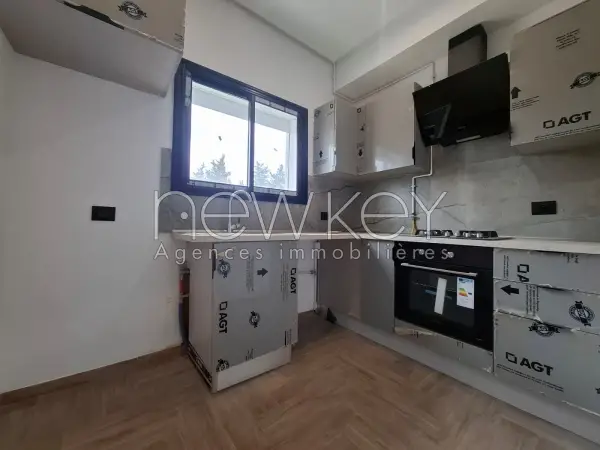 Appartement S+1 à vendre à La Soukra - 3