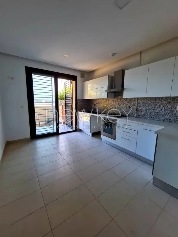 Magnifique duplex S+3 avec piscine à la Marsa - 3
