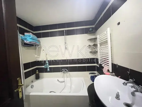 Appartement S3 Meublé à louer au lac 2 - 5
