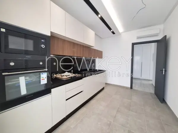 Un Appartement S+3 direct promoteur à vendre à La Soukra - 1