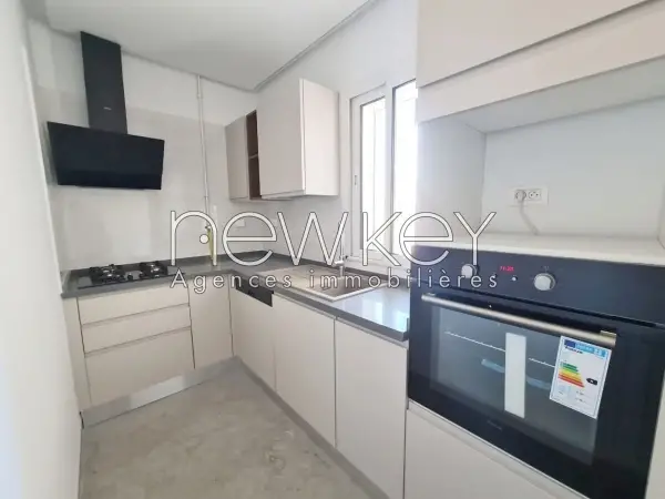 Appartement S2 à Vendre aux Jardin de Carthage - 1