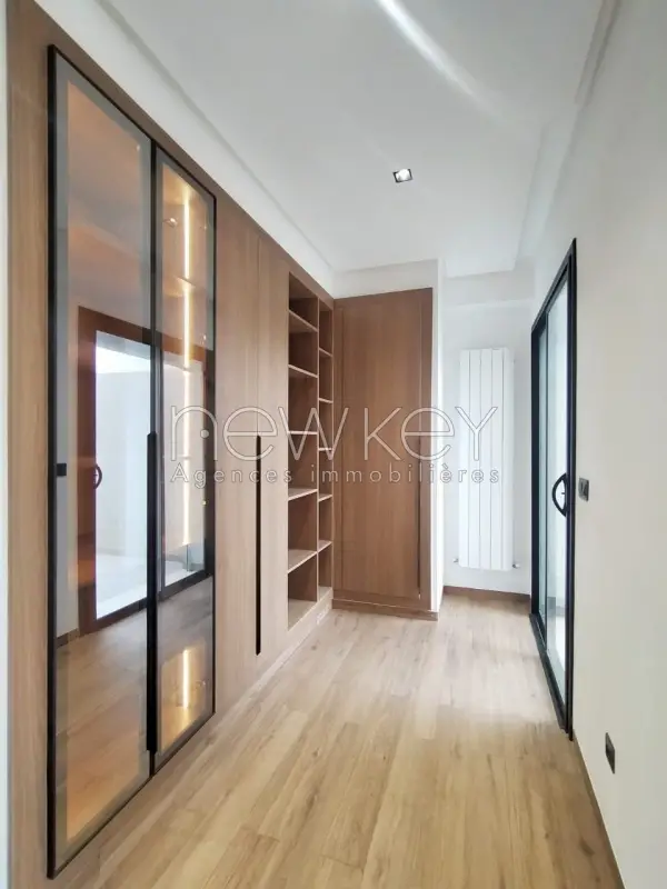 Spacieux Appartement S2 avec vue dégagée à louer aux Jardins de Carthage - 3