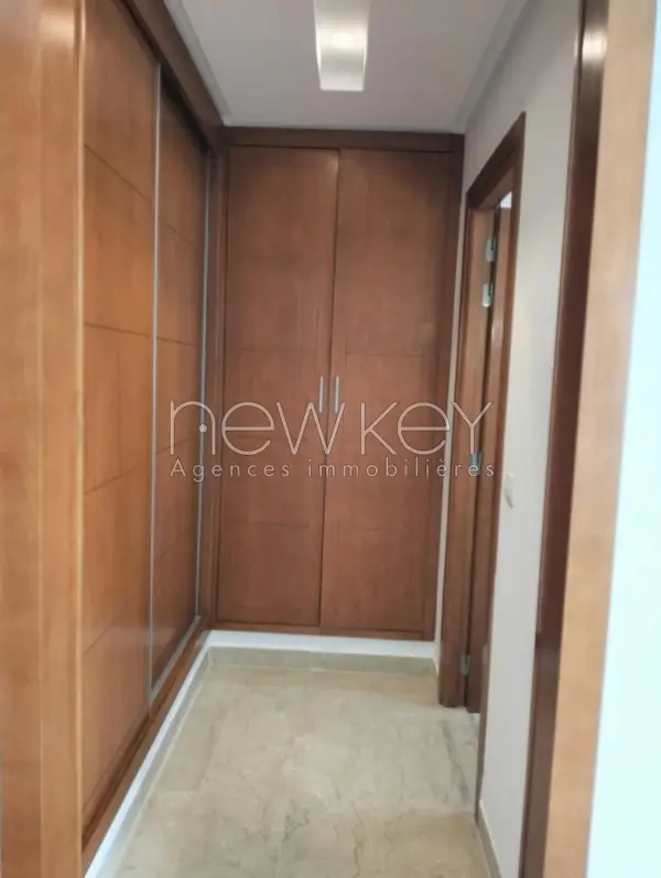 Magnifique Appartement S3 avec vue dégagée à vendre aux Jardins de Carthage - 4