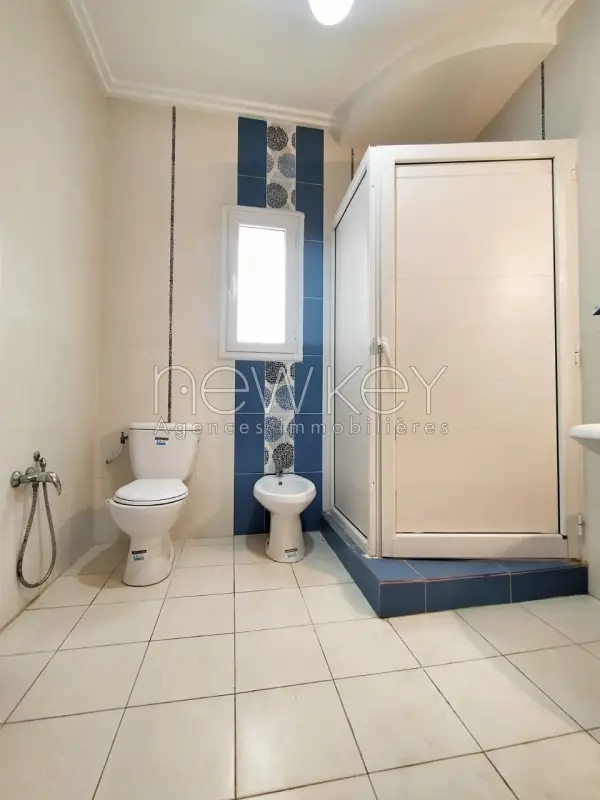 Etage de villa S3 à louer aux Jardins de Carthage - 6