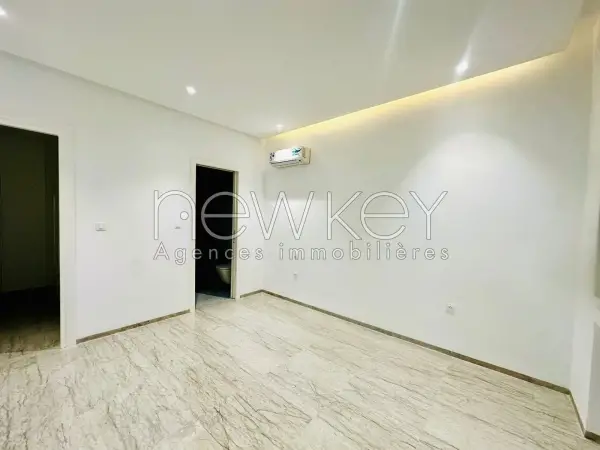 Belle Villa S+5 à la Marsa - 2