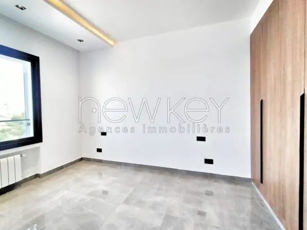 Appartement S2 avec terrasse à louer aux Jardins de Carthage - 4