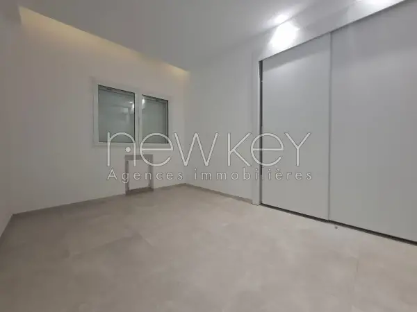 Un Appartement S+2 à louer à La Soukra - 3
