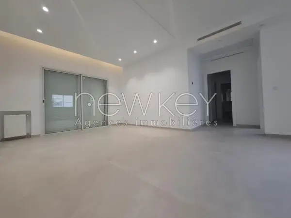 Un Appartement S+2 à louer à La Soukra - 7