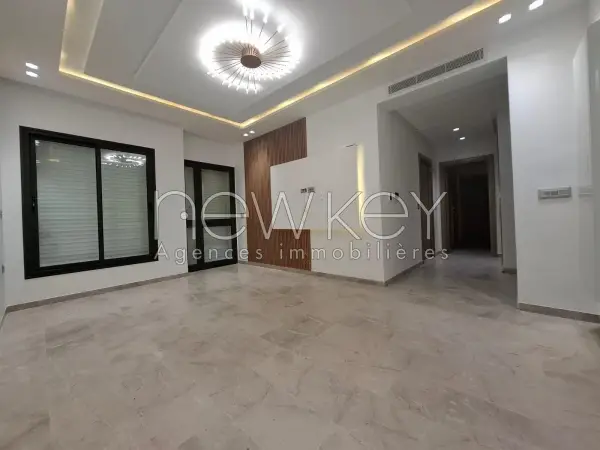 Un Appartement S+2 avec jardin à louer à Ain Zaghouan Nord - 3