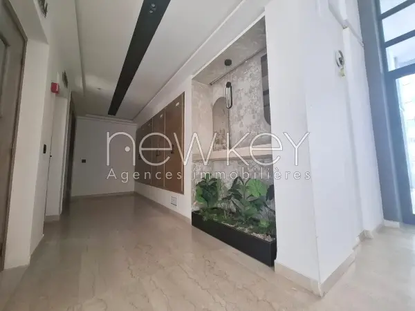 Un Appartement S+2 avec jardin à louer à Ain Zaghouan Nord - 7