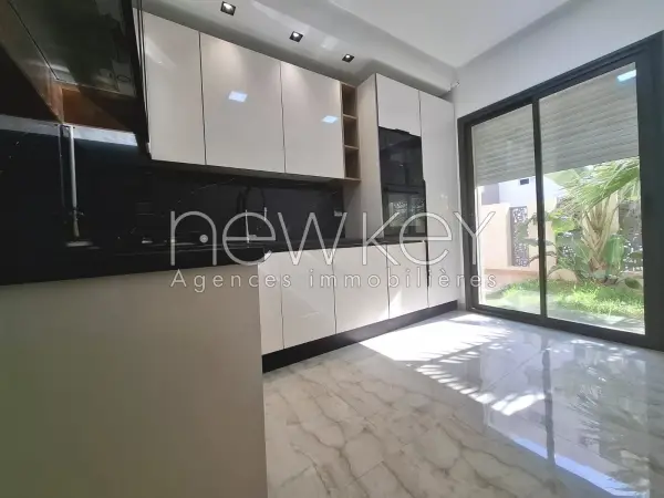 Un Appartement S+2 avec jardin à louer à Ain Zaghouan Nord - 8