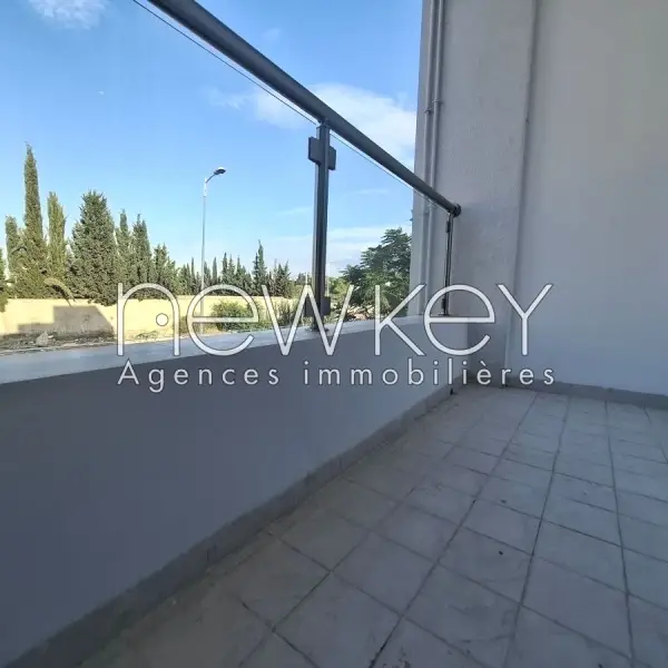 Un Appartement S+2 Neuf à louer à La Soukra - 6