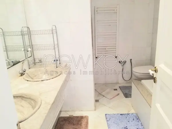 Appartement S3 meublé à louer aux Berges du lac 2 - 5