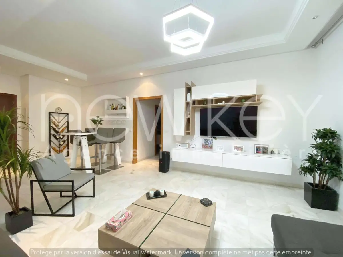 S+2 vide à vendre aux jardins de Carthage