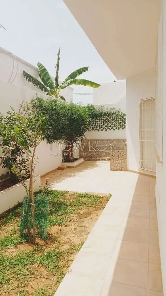 Duplex s 3 à Gammarth
