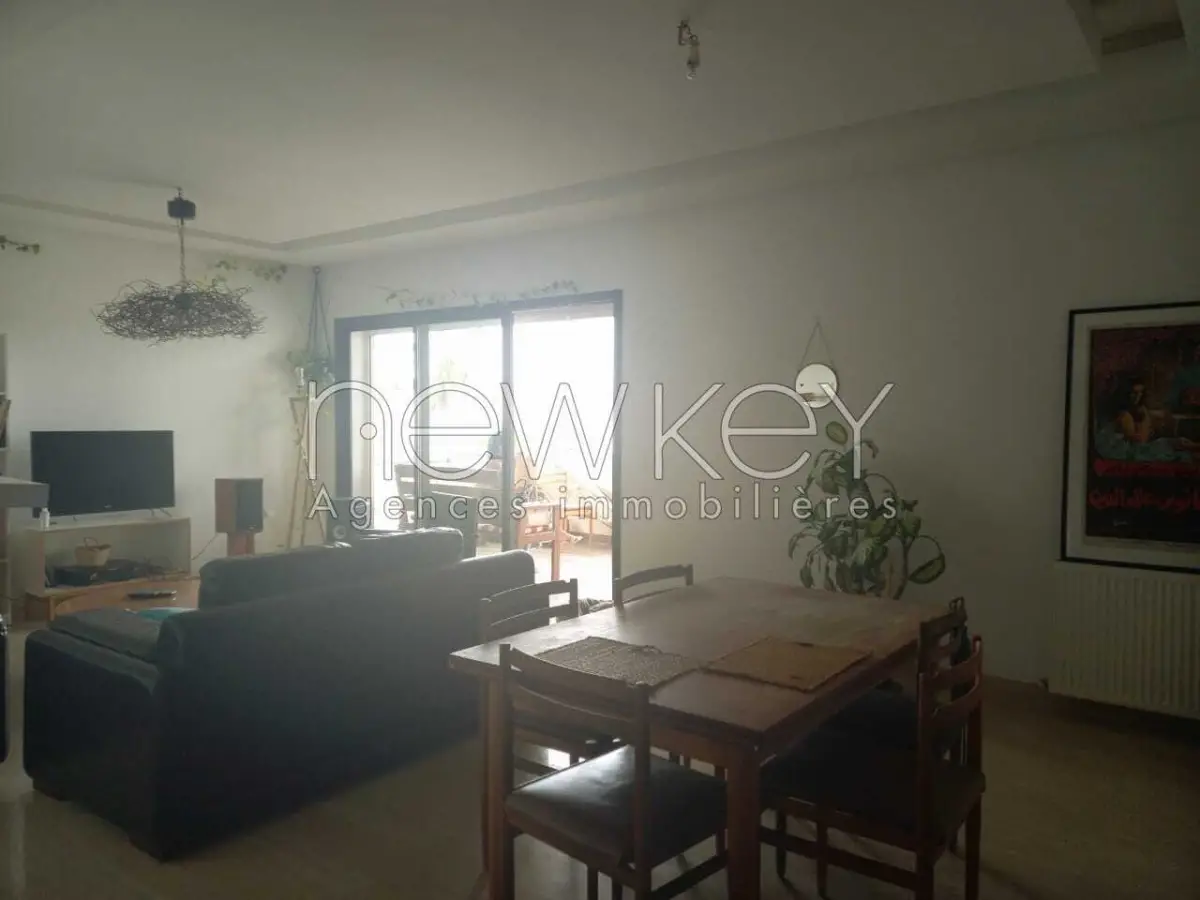 Appartement s+3 à la Marsa