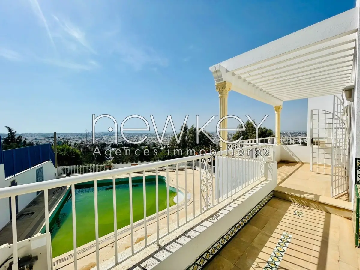Belle Villa sur les hauteurs de Gammarth