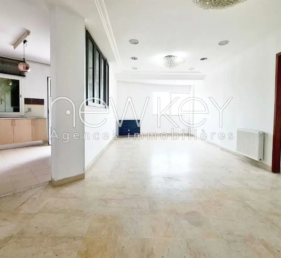 Appartement S3 à vendre aux Jardins de L'Aouina