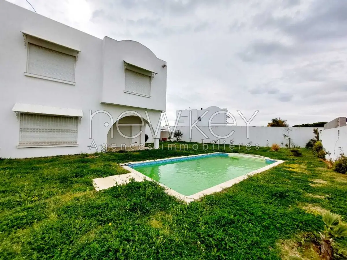 Magnifique villa  à la Marina