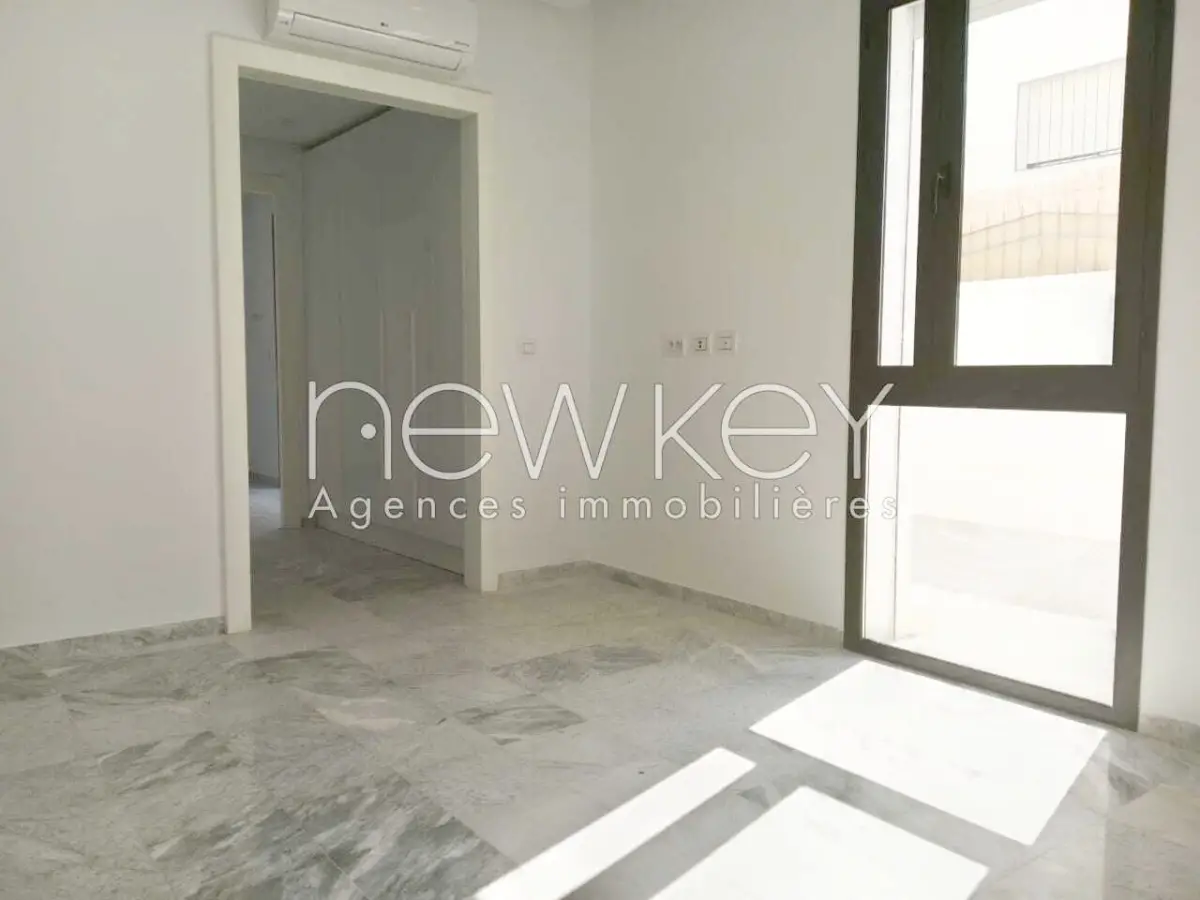 Un Appartement S+1 à louer à Ain Zaghouan Nord