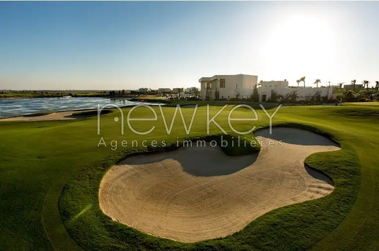 Magnifique villa S+3 au Golf Gammarth