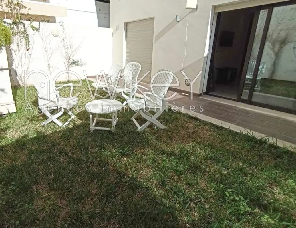 Appartement S1 meublé à louer aux Berges du Lac 2