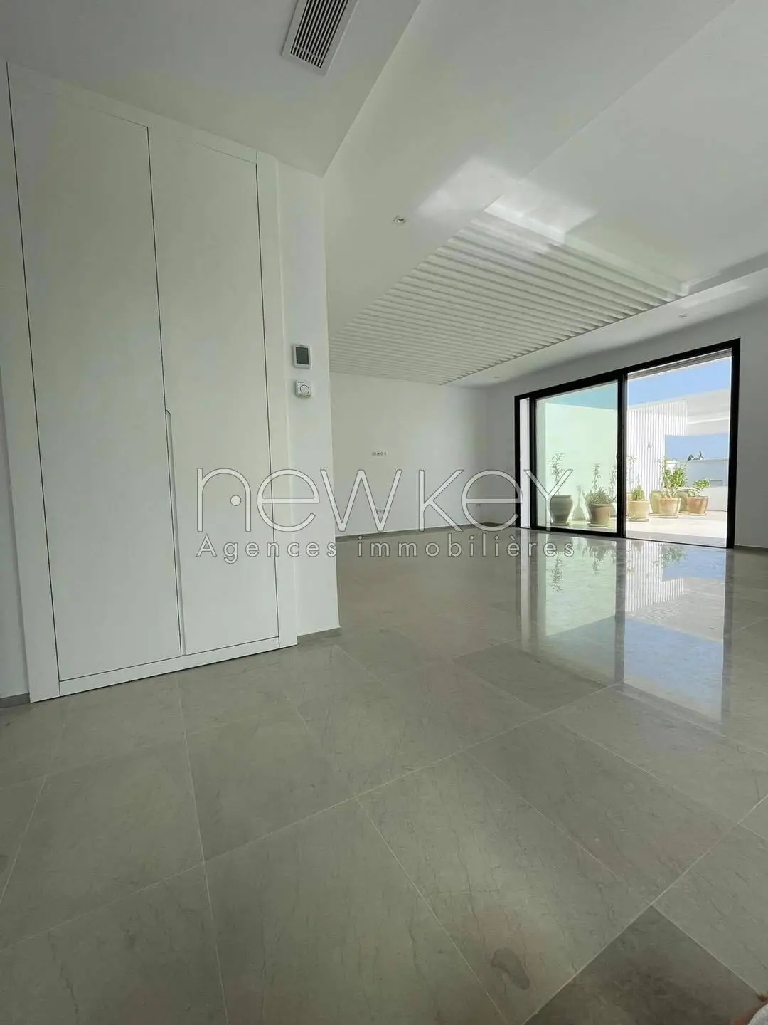Duplex s+3 à Gammarth