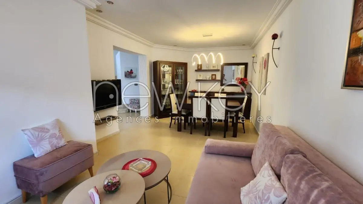 Duplex s+3 meublé à la Marsa