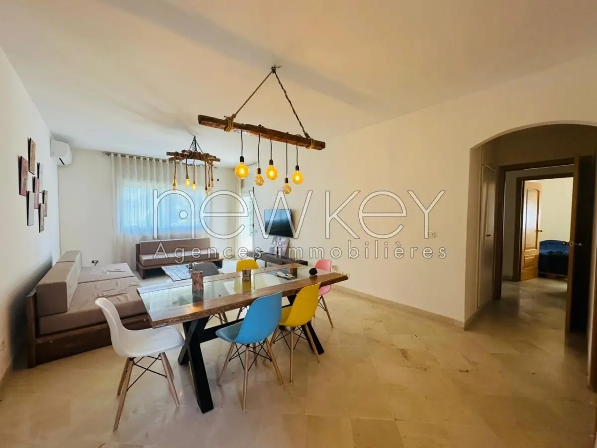 Appartement s+3 à Gammarth
