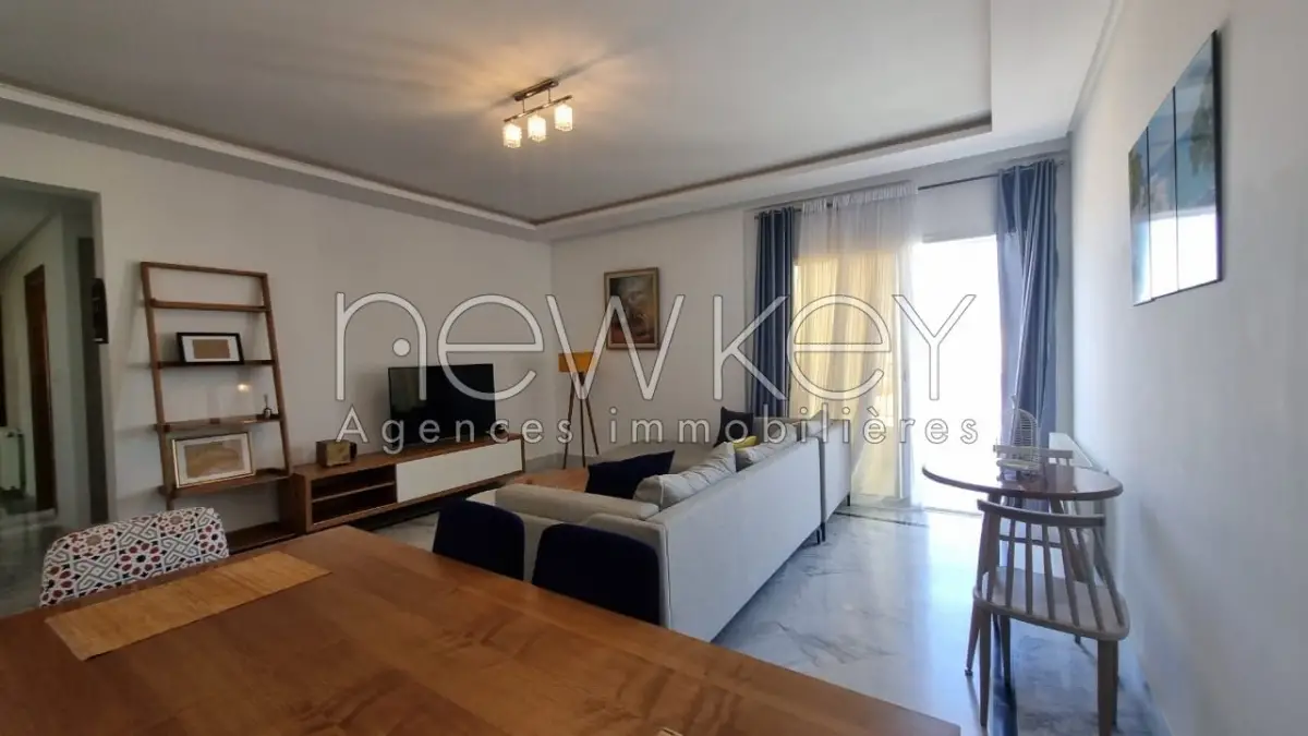 Bel appartement meublé S+3 à la Marsa