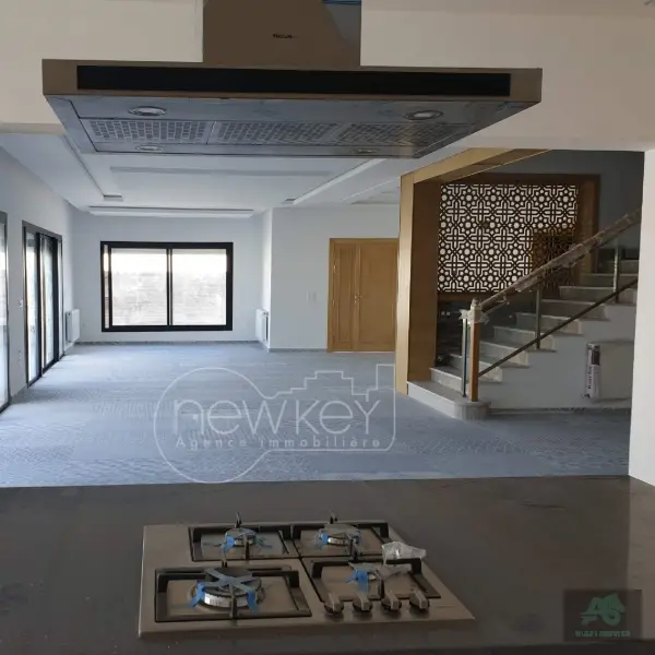 Villa neuve à la soukra