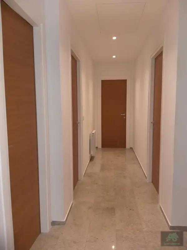 S 4 à Gammarth