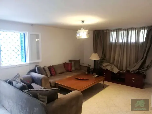 RDC de villa S 2 à la Marsa