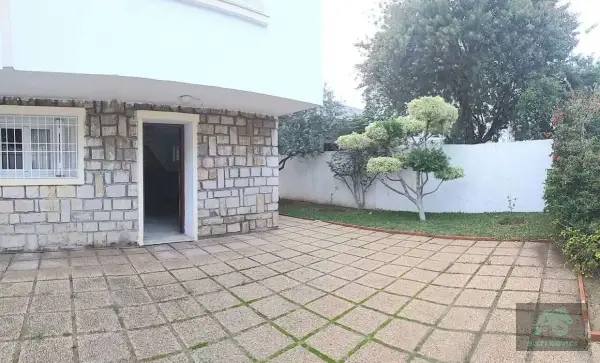 Etage de villa à Khereddine