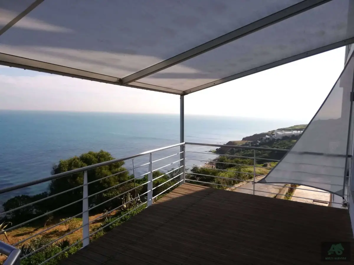 Très beau duplex front mer