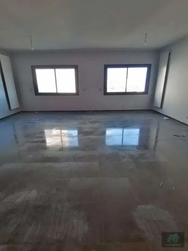 Vaste appartement