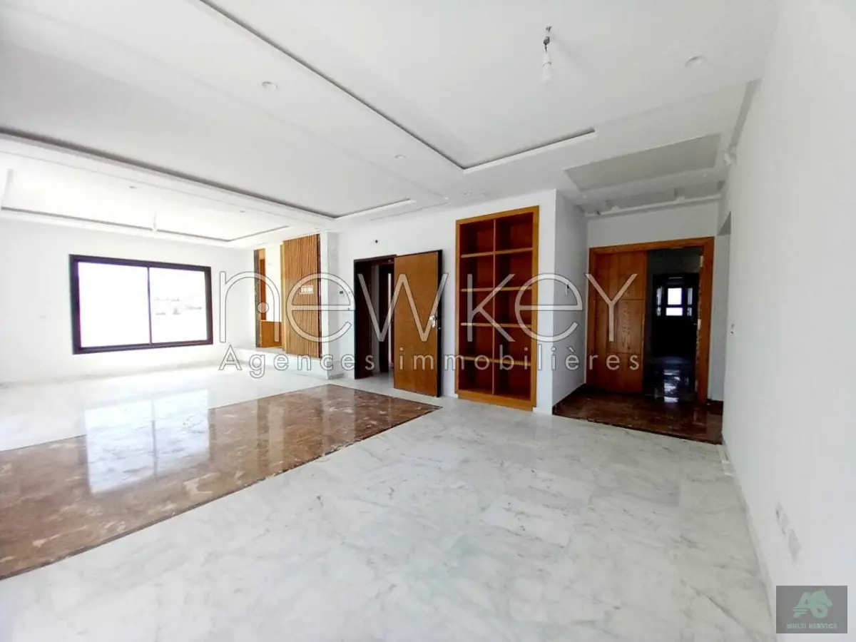 Penthouse S+3 avec terrasse La Marsa