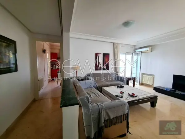 Appartement s+3 à la Marsa