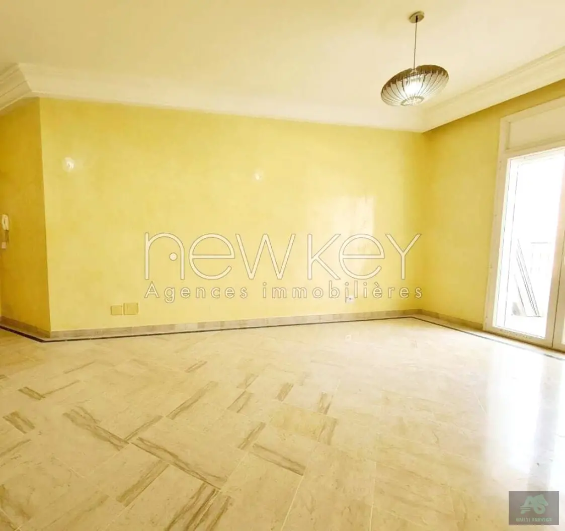 Bel Appartement à vendre S3 aux Jardins de L'Aouina