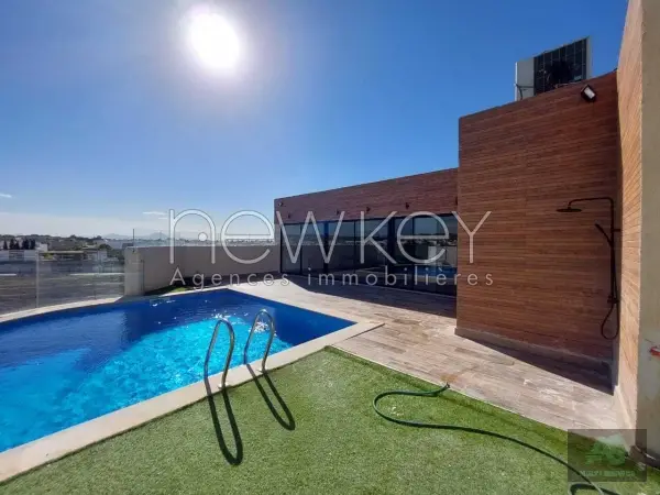 Duplex s4 meublé avec piscine