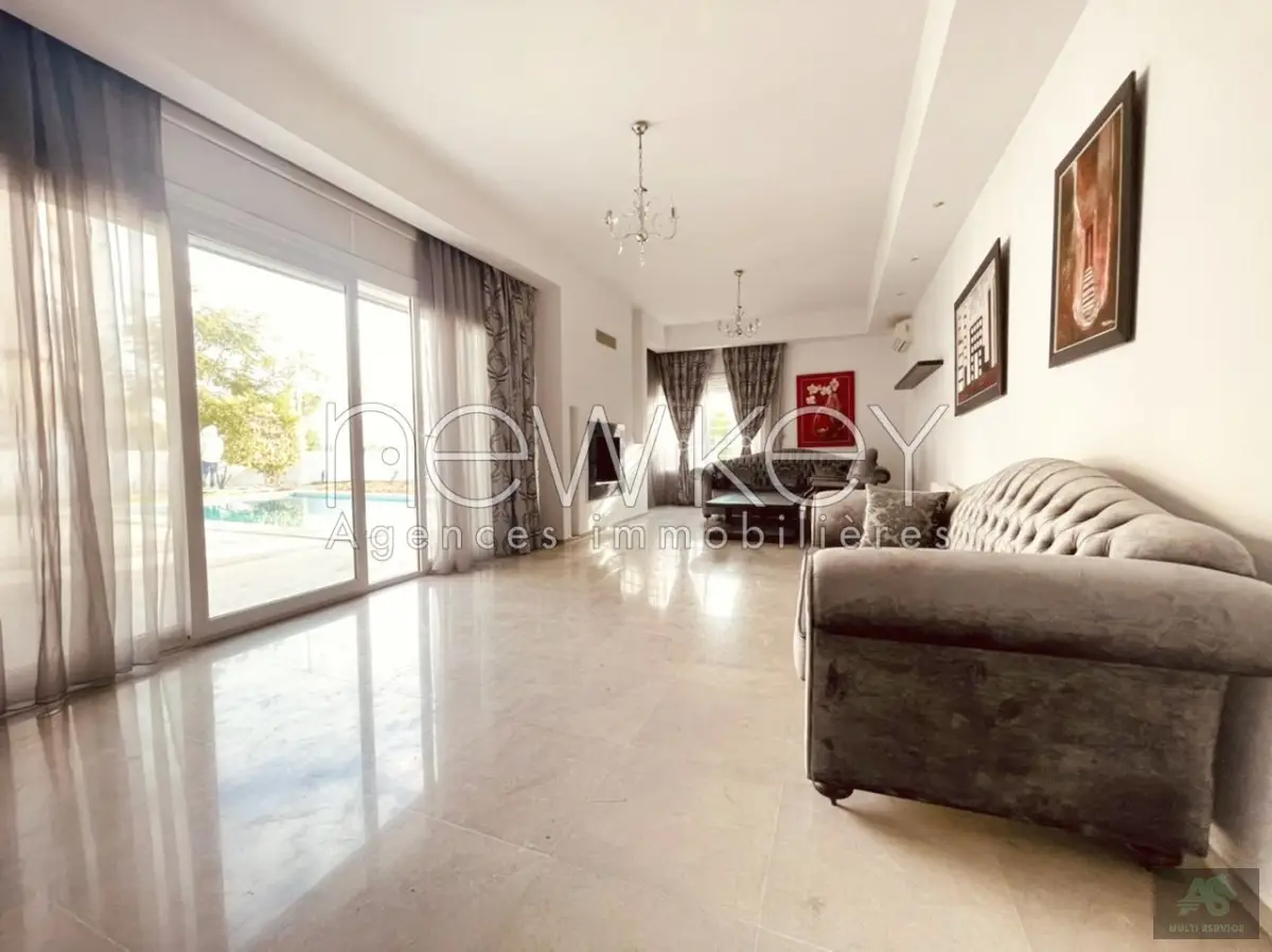Villa S5 meublée à louer au Lac 2
