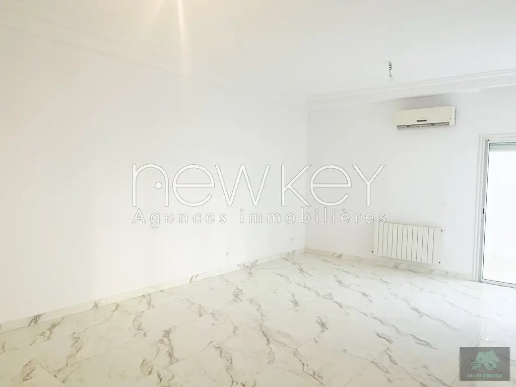 Appartement S2 à vendre à La Soukra