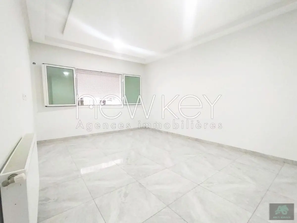 Appartement S2 à louer à L'Aouina