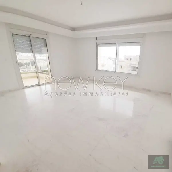 Bel Appartement S3 à vendre à Ain Zaghouan Nord