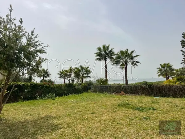 Appartement S2 avec jardin à vendre aux Berges du Lac 1
